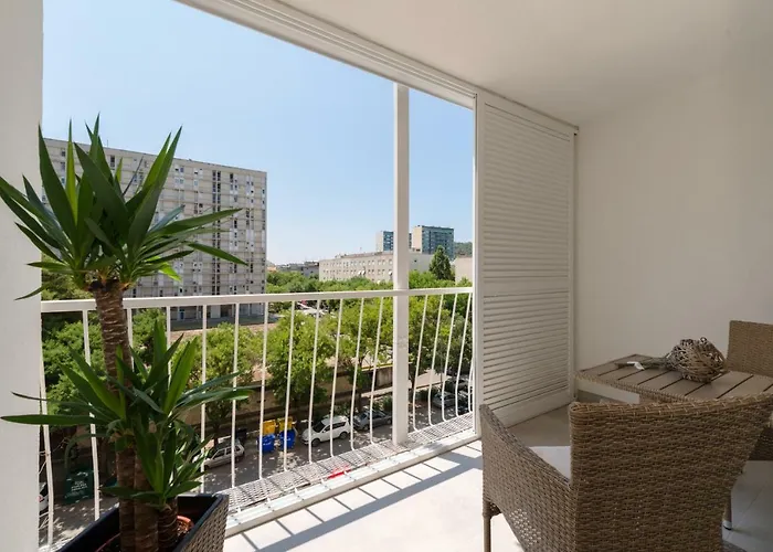 בית הארחה Nada