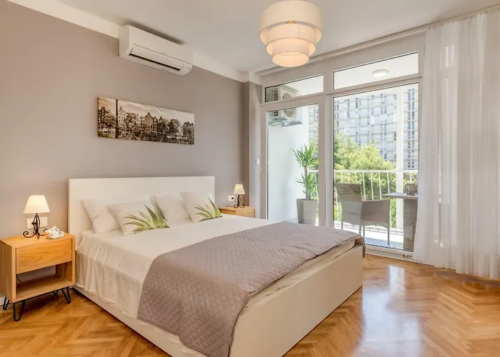 Nada Gæstehus Split